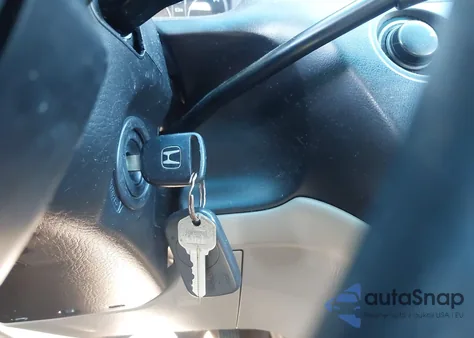 2003 Honda Odyssey Ex from USA, damaged, VIN 5FNRL18633B122838